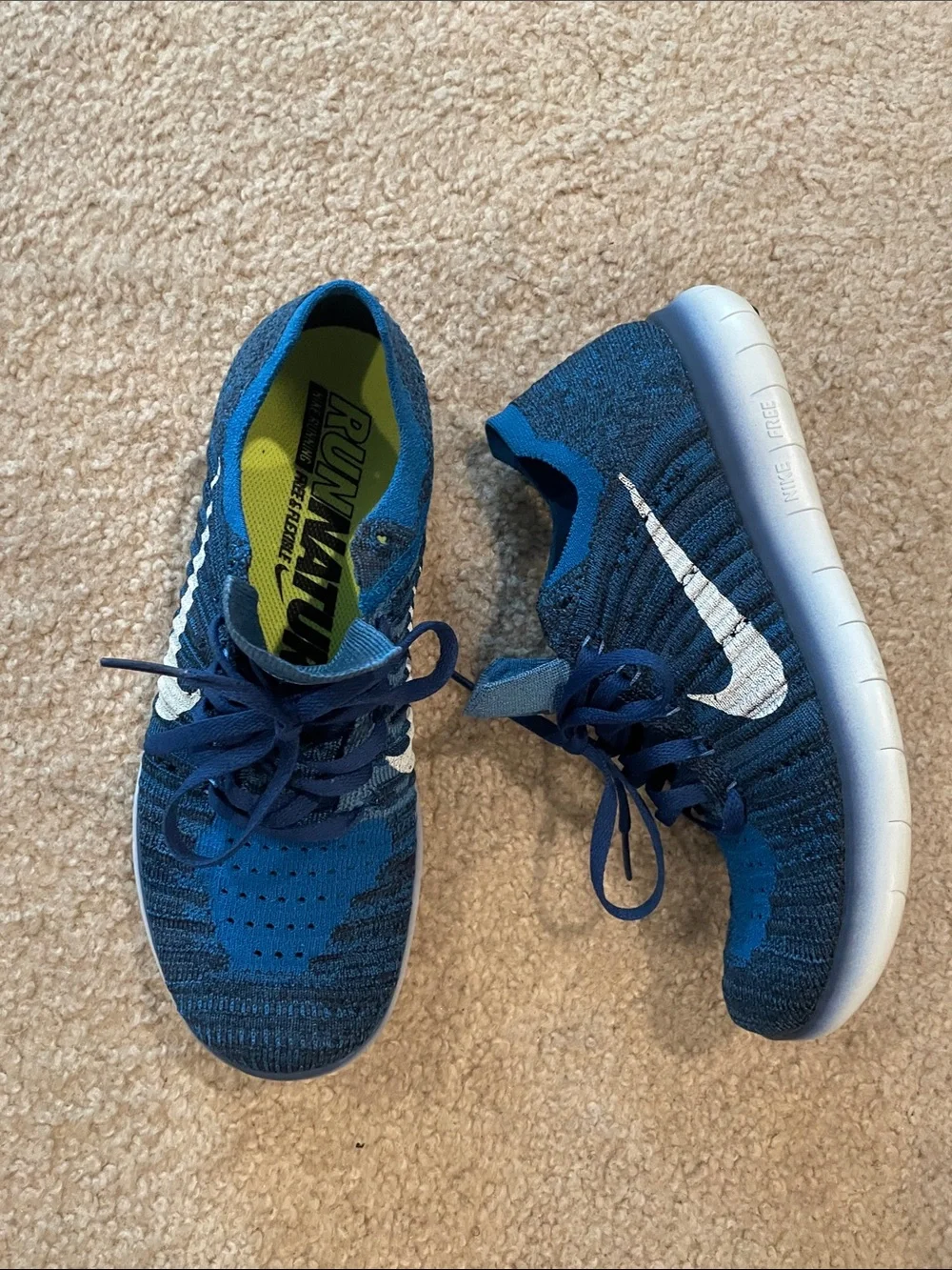 Nike Free RN Flyknit Knit Sneakers